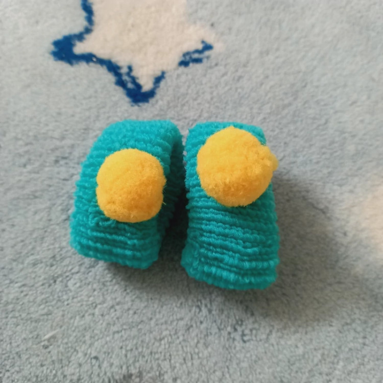 کش مو بافت پوم پوم دار