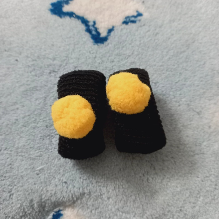 کش مو بافت پوم پوم دار