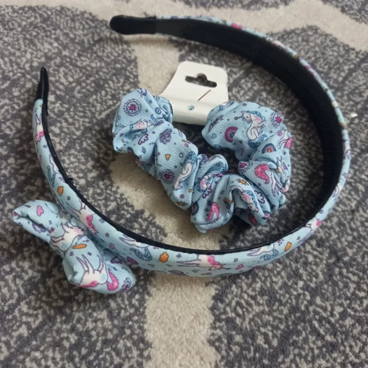 کش مو و تل مو ست مدل اسب تک شاخ