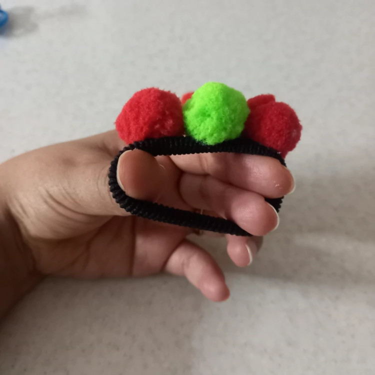 کش مو یلدایی پوم پوم