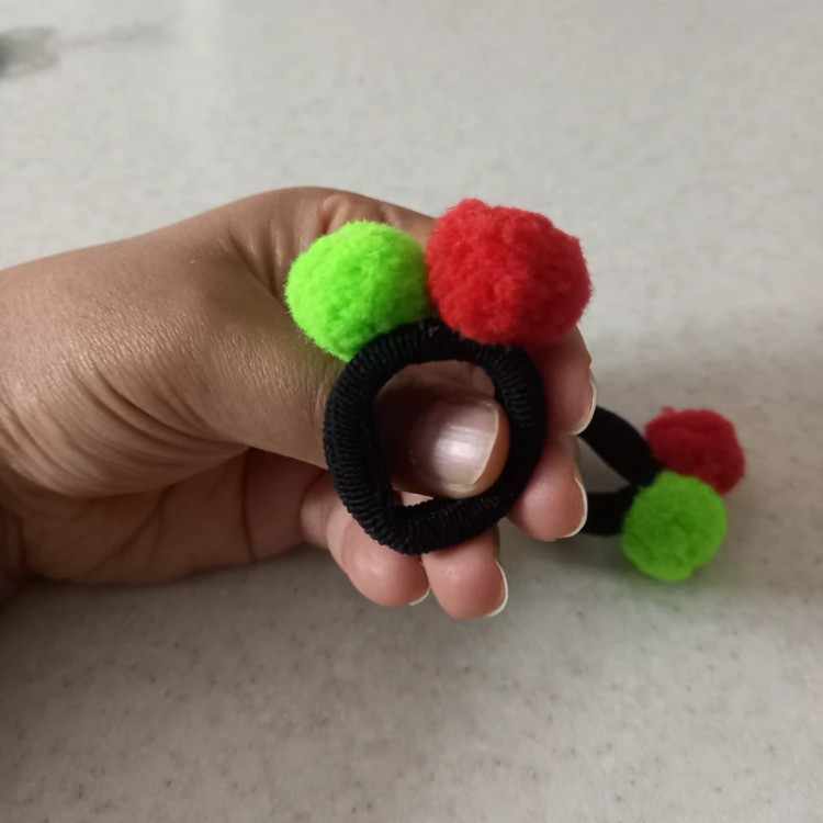 کش مو یلدایی پوم پوم