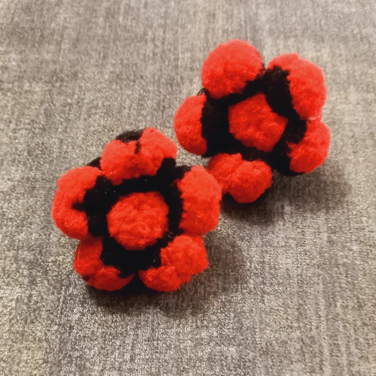 کش مو یلدایی پوم پوم