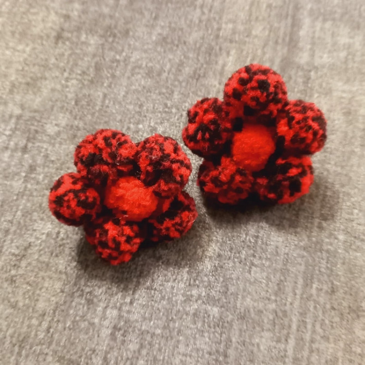 کش مو یلدایی پوم پوم