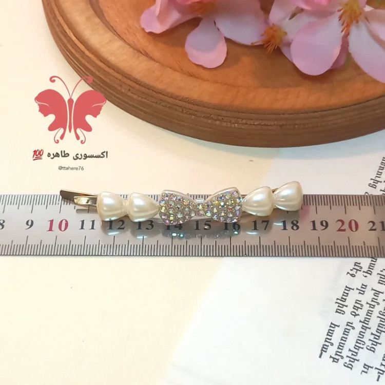 سنجاق مو مدل پاپیون نگین دار کد 379