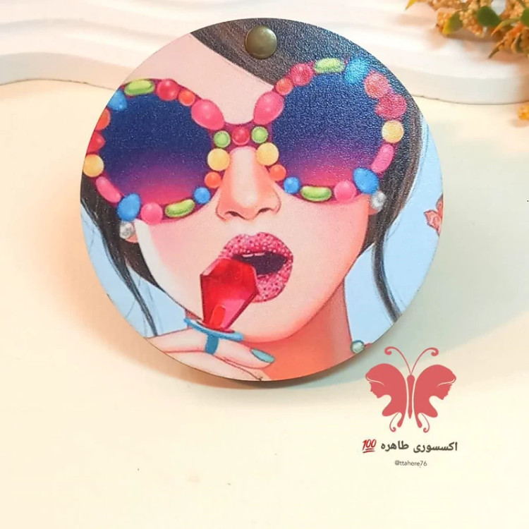 آینه جیبی گرد بزرگ عکس چهره