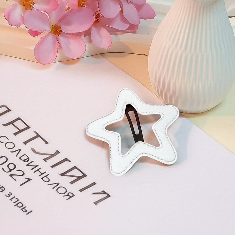 گیره سر تق تقی ستاره چرمی بزرگ