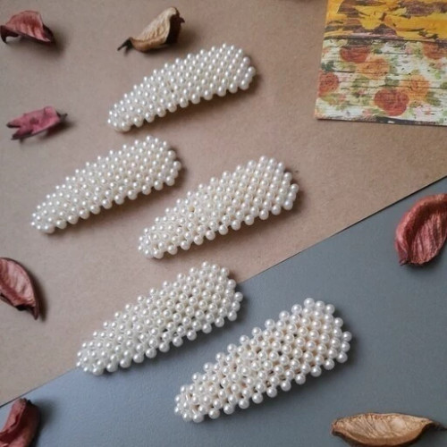 گیره سر تق تقی مرواریدی مثلث تو پر